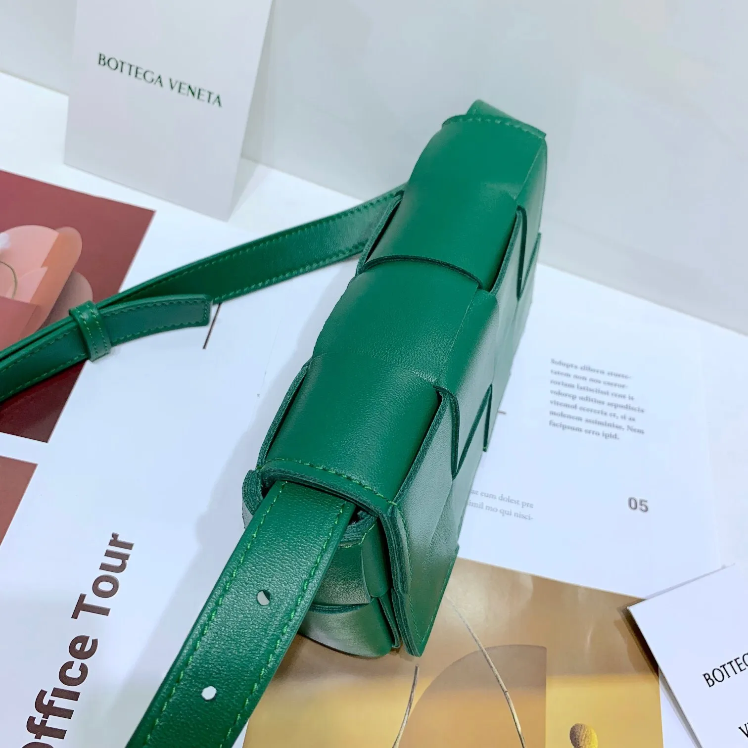 All categories 💚 Authentic bags 💚 BV 2025 new BV crossbody bag